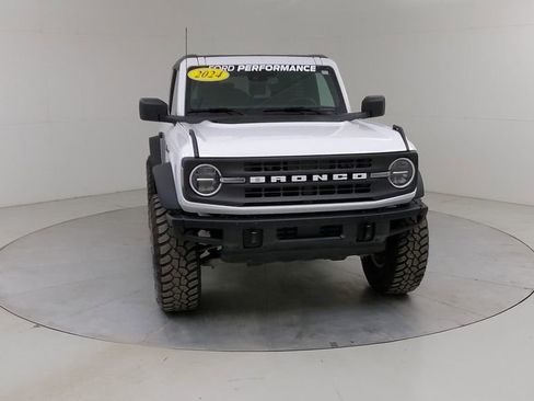 Certified 2024 Ford Bronco Black Diamond AWD/4WD image 9