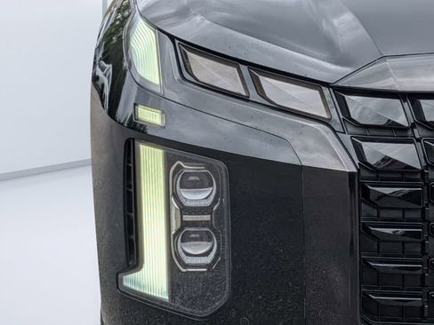 Used 2025 Hyundai Palisade Calligraphy AWD/4WD image 8