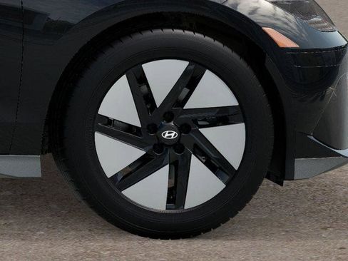 New 2025 Hyundai Ioniq 6 SEL RWD image 8