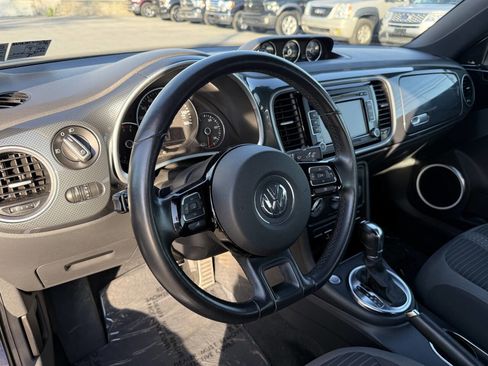 Used 2012 Volkswagen Beetle Turbo image 12