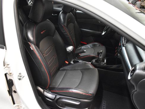Used 2021 Kia Forte GT image 19