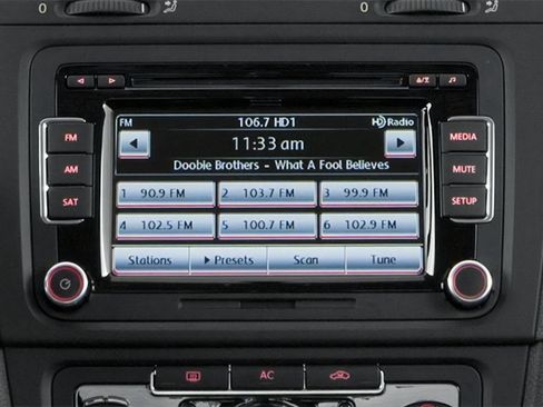 Used 2013 Volkswagen Golf TDI FWD image 7