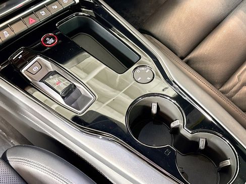 Used 2024 Audi RS e-tron GT image 16