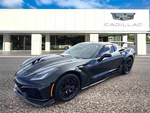 Used 2019 Chevrolet Corvette ZR1 image 1