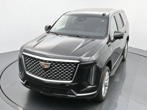 New 2026 Cadillac Escalade 4WD w/ LPO, Floor Liner Package image 23