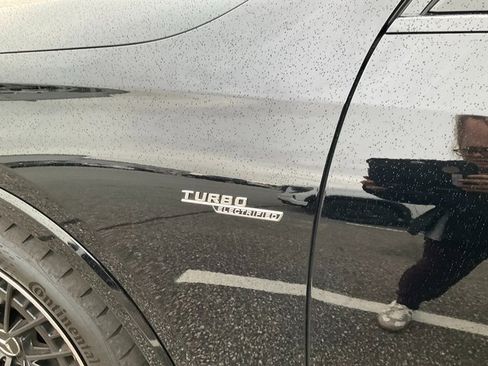 Used 2025 Mercedes-Benz GLC 43 AMG 4MATIC image 10