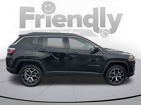 New 2026 Jeep Compass Limited image 6