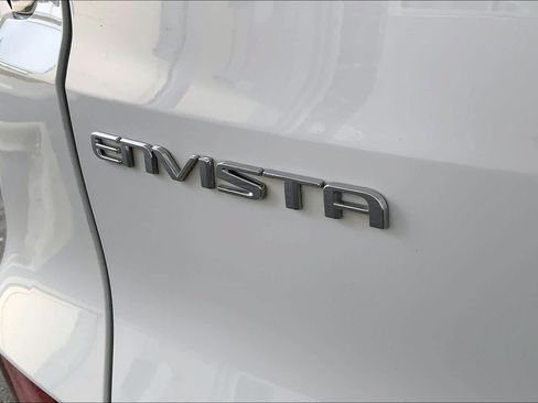 Used 2024 Buick Envista Sport Touring w/ Convenience I Package FWD image 33