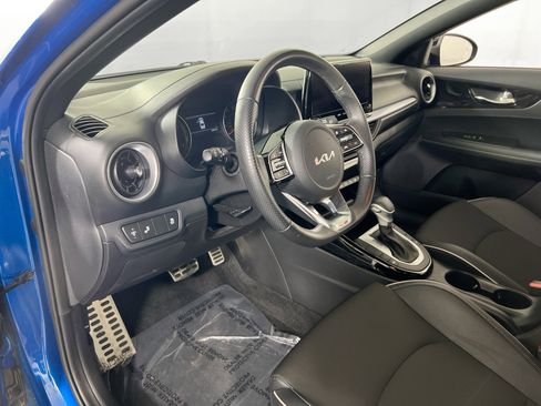 Used 2023 Kia Forte GT-Line image 9