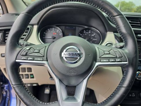 Used 2022 Nissan Rogue Sport SV AWD/4WD image 20