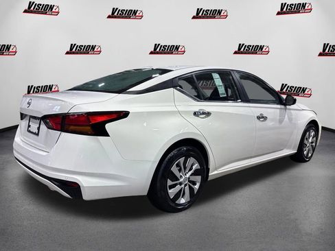 Certified 2025 Nissan Altima 2.5 S image 5