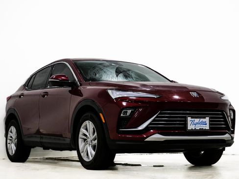 Used 2025 Buick Envista Preferred w/ Convenience II Package image 1