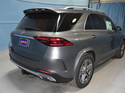 New 2026 Mercedes-Benz GLE 450 4MATIC image 23