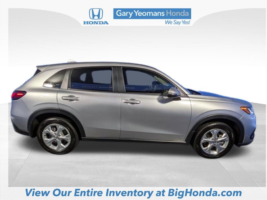 Used 2024 Honda HR-V LX image 6