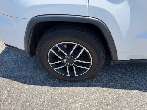 Used 2020 Jeep Grand Cherokee Trailhawk AWD/4WD image 5