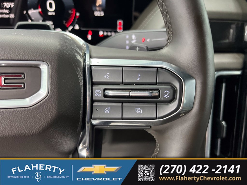 Used 2025 GMC Yukon XL Elevation AWD/4WD image 26