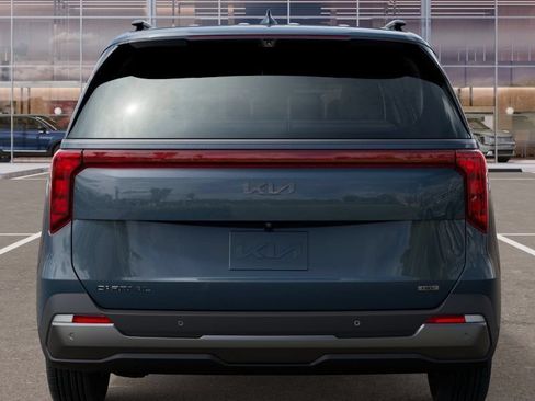 New 2027 Kia Carnival SX w/ Dark Edition Package FWD image 13