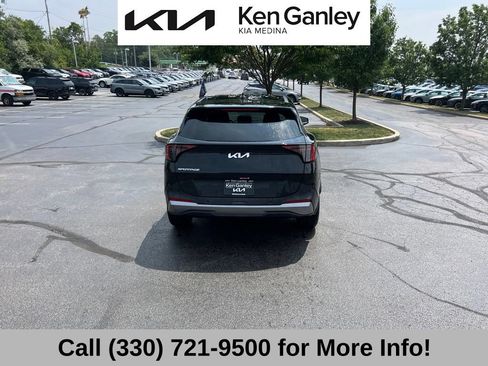 Certified 2026 Kia Sportage LX w/ LX Convenience Package FWD image 13