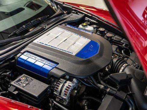 Used 2010 Chevrolet Corvette ZR1 RWD image 28