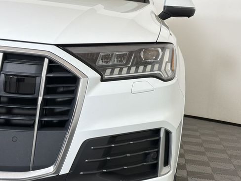 Used 2023 Audi Q7 2.0T Premium Plus w/ Premium Plus Package image 11