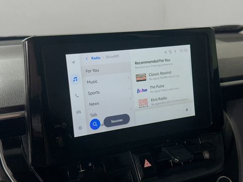 Used 2024 Toyota Corolla Cross LE image 29