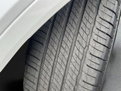 Certified 2025 Cadillac XT5 Premium Luxury w/ Technology Package image 27