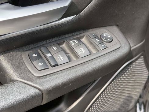 Used 2023 RAM 1500 Big Horn AWD/4WD image 16