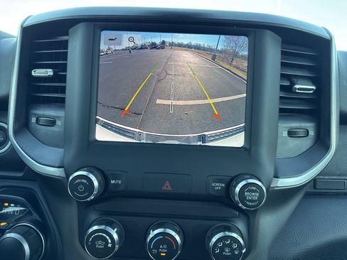 Used 2022 RAM 1500 Big Horn image 17