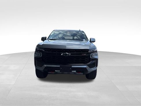 Certified 2023 Chevrolet Suburban Z71 w/ Luxury Package AWD/4WD image 8