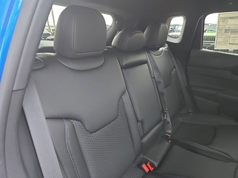 New 2026 Jeep Compass Latitude image 80