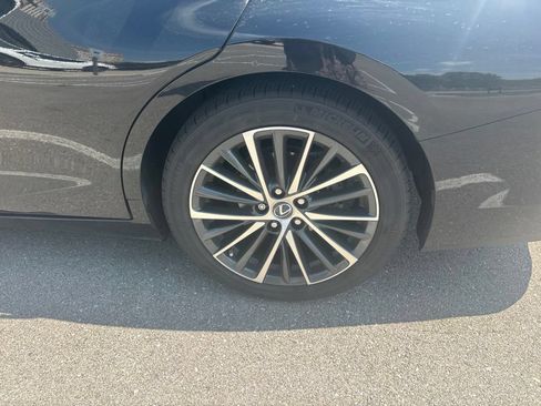 Certified 2023 Lexus ES 350 w/ Accessory Package (Z2) FWD image 21