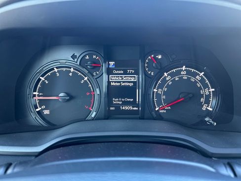 Used 2024 Toyota 4Runner SR5 image 17