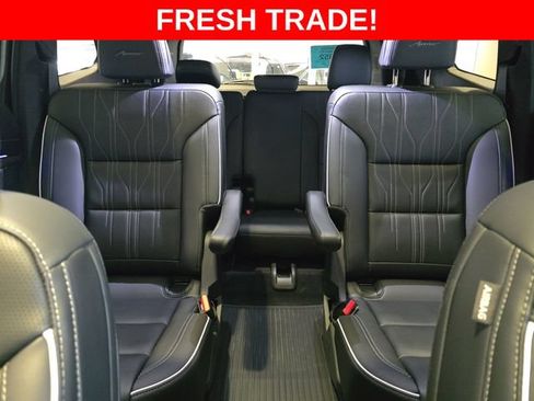 Used 2025 Buick Enclave Avenir w/ Super Cruise Package AWD/4WD image 41