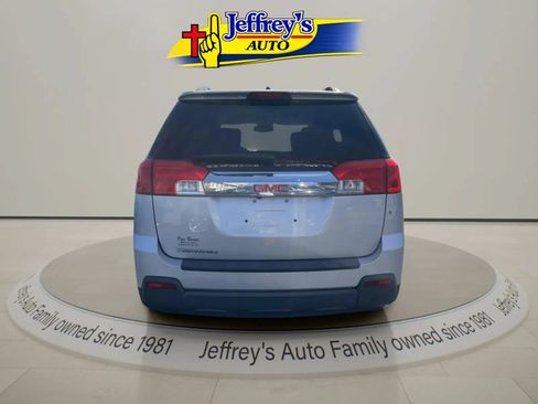 Used 2012 GMC Terrain SLT w/ LPO, Chrome Package FWD image 2