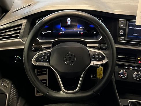 Certified 2024 Volkswagen Jetta Sport FWD image 19