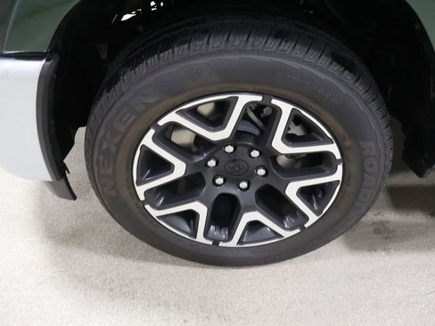 New 2026 RAM 1500 Laramie AWD/4WD image 7