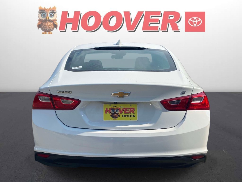 Used 2023 Chevrolet Malibu LT FWD image 3