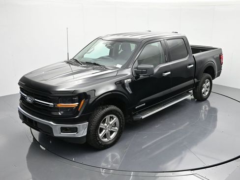 Used 2024 Ford F150 XLT w/ Mobile Office Package image 29