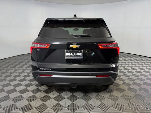 Used 2025 Chevrolet Equinox LT FWD image 9
