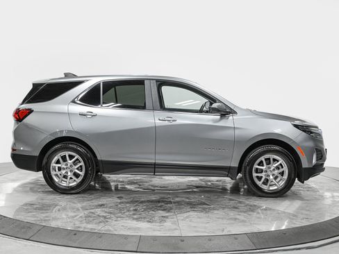 Used 2023 Chevrolet Equinox LT image 8