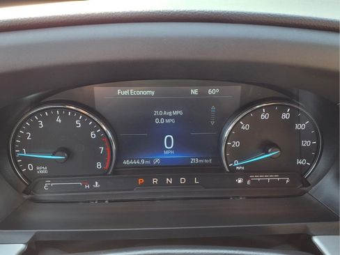 Used 2021 Ford Explorer XLT w/ Equipment Group 202A AWD/4WD image 16