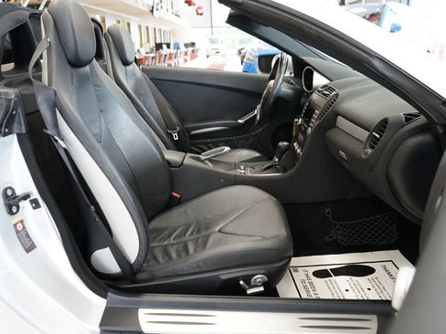 Used 2006 Mercedes-Benz SLK 280 image 36