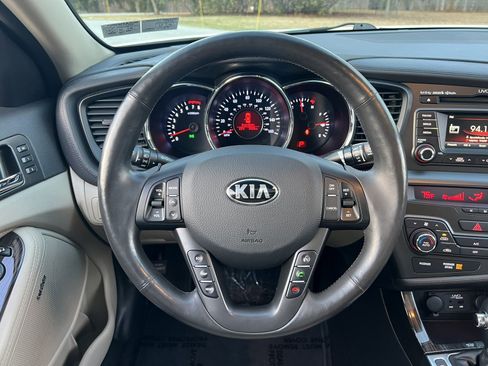 Used 2013 Kia Optima EX w/ Premium Pkg image 21