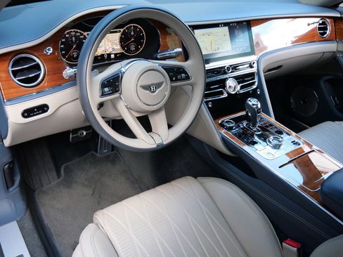 Used 2021 Bentley Flying Spur W12 AWD/4WD image 13