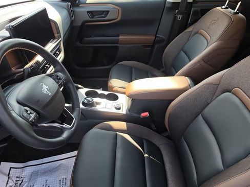 Used 2025 Ford Bronco Sport Outer Banks w/ Outer Banks Tech Package+ image 17