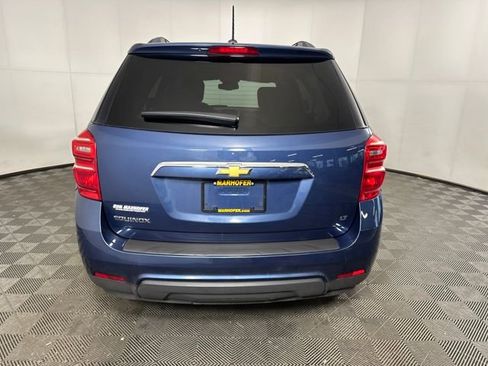 Used 2017 Chevrolet Equinox LT w/ Convenience Package image 4