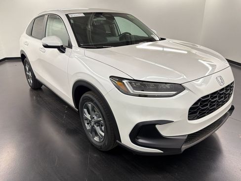 New 2026 Honda HR-V LX image 7