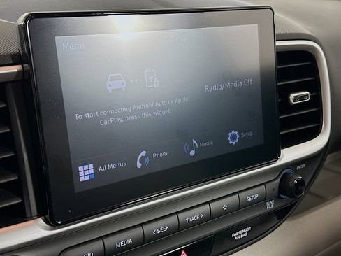 Certified 2026 Hyundai Venue SEL FWD image 18
