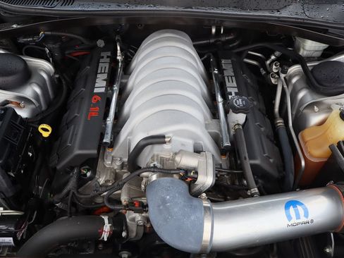 Used 2008 Dodge Challenger SRT8 RWD image 30