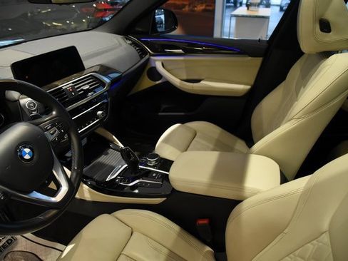 Used 2019 BMW X4 M40i image 21